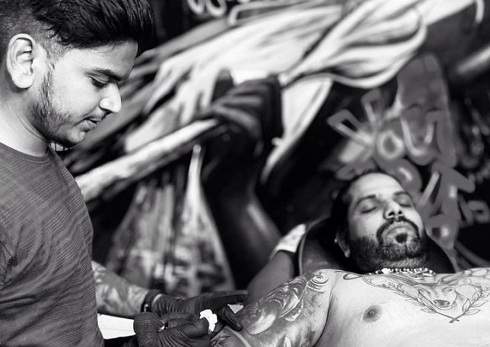 Nikhil Chekhliya: The Young Indian Tattoo Artist Who Has Received Global Recognition