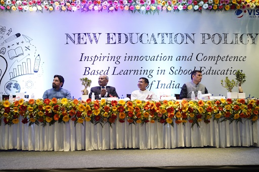 VisionIAS Organizes Education Conclave on New Education Policy: Inspiring Innovation and Competency based learning in School Education in India