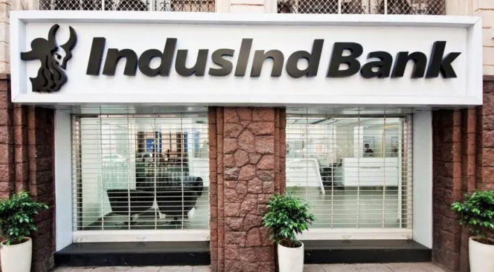 IndusInd Bank’s Profits Surge by 30{28e796452b837b4bf09203160cab06922c1a95cfbb3c1f9a0731677b4c90349f} in Q2, Shares Soar Nearly 4{28e796452b837b4bf09203160cab06922c1a95cfbb3c1f9a0731677b4c90349f}